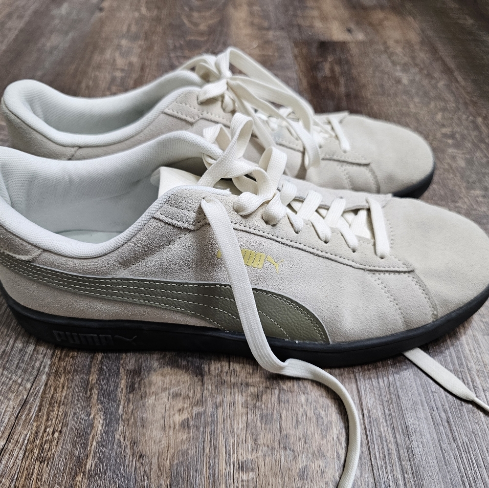 Puma Suede